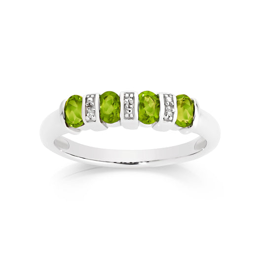 Silver peridot & diamond ring