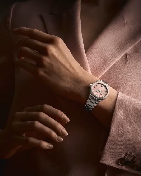 Baume & Mercier Riviera 10812 Quartz, Date Display Women's Watch 33mm