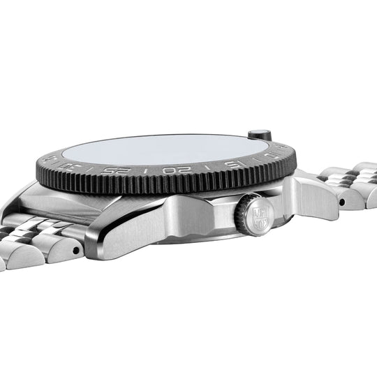 Luminox Pacific Diver Ripple 39mm Diver Watch - XS.3126M